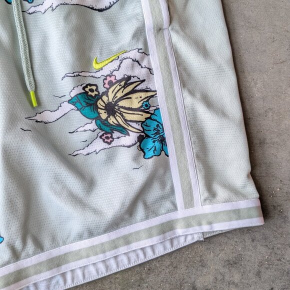 Nike Dri-Fit DNA+ Basketball Shorts in Atomic Green small - Picture 4 of 9